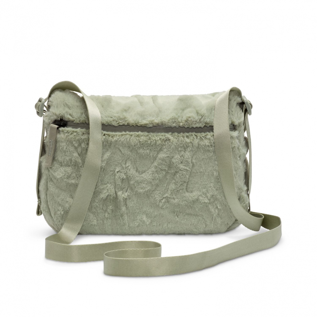 ナイキ ウィメンズ NSW FTRA 365 FUR クロスボディ FZ1326 370