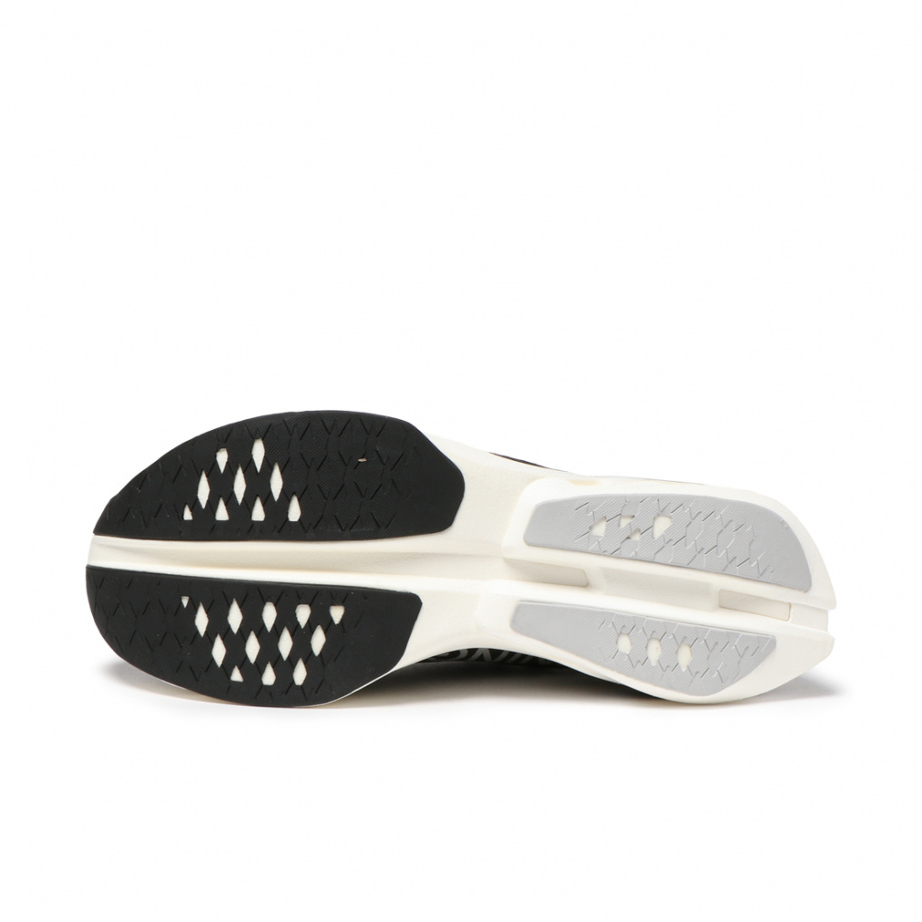 オン Cloudboom Strike クラウドブーム ストライク ME30480299 メンズ