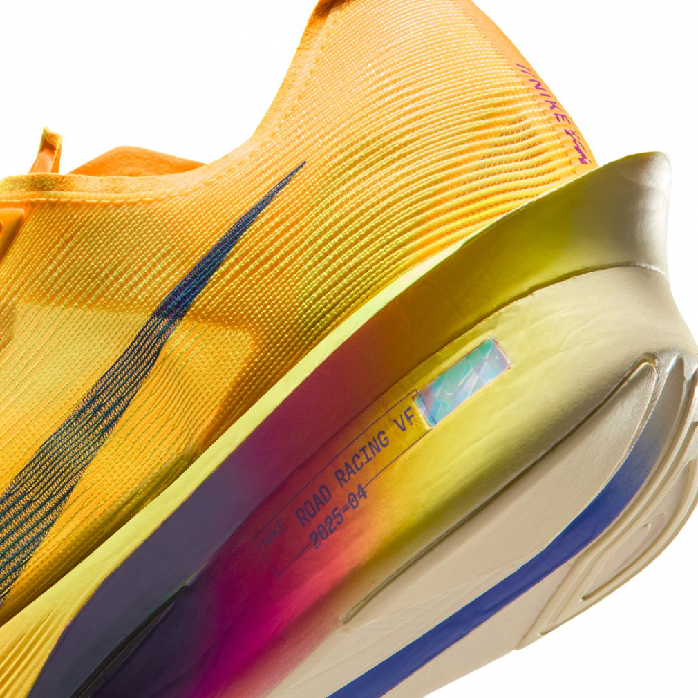 ナイキ VAPORFLY 4 ヴェイパーフライ 4 HF6414-800 メンズ 陸上