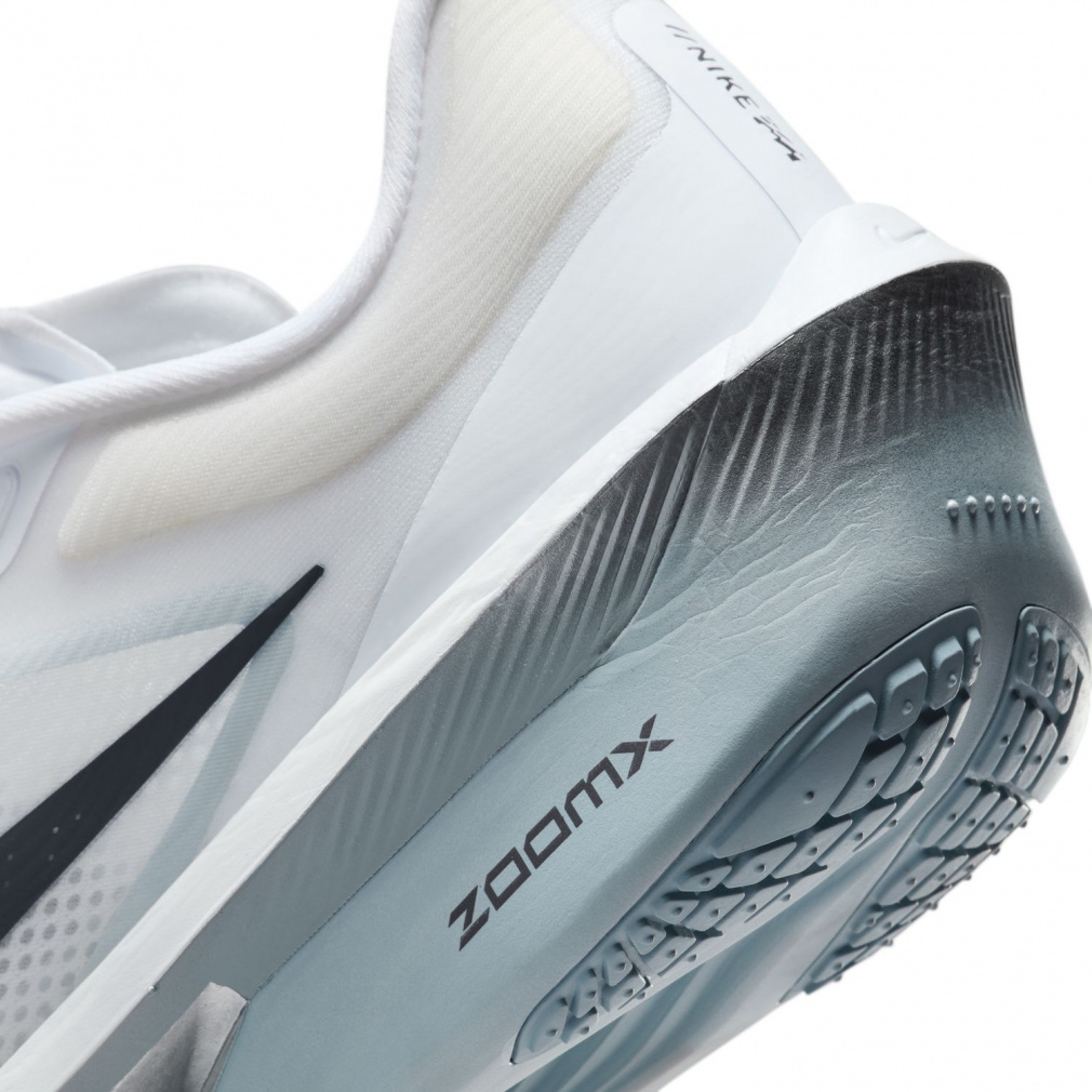 ナイキ ZOOM FLY 6 ズーム フライ 6 FN8454-104 メンズ 陸上