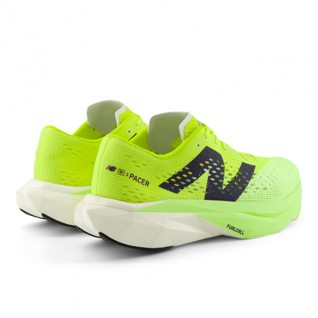 ニューバランス FuelCell Pacer v2 フューエルセルペーサー v2