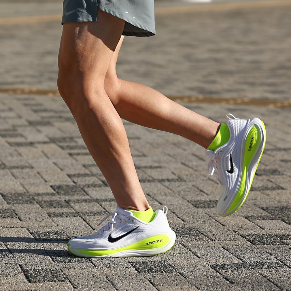 ナイキ スポーツデポ・アルペン限定カラー VOMERO PLUS ズーム ボメロ