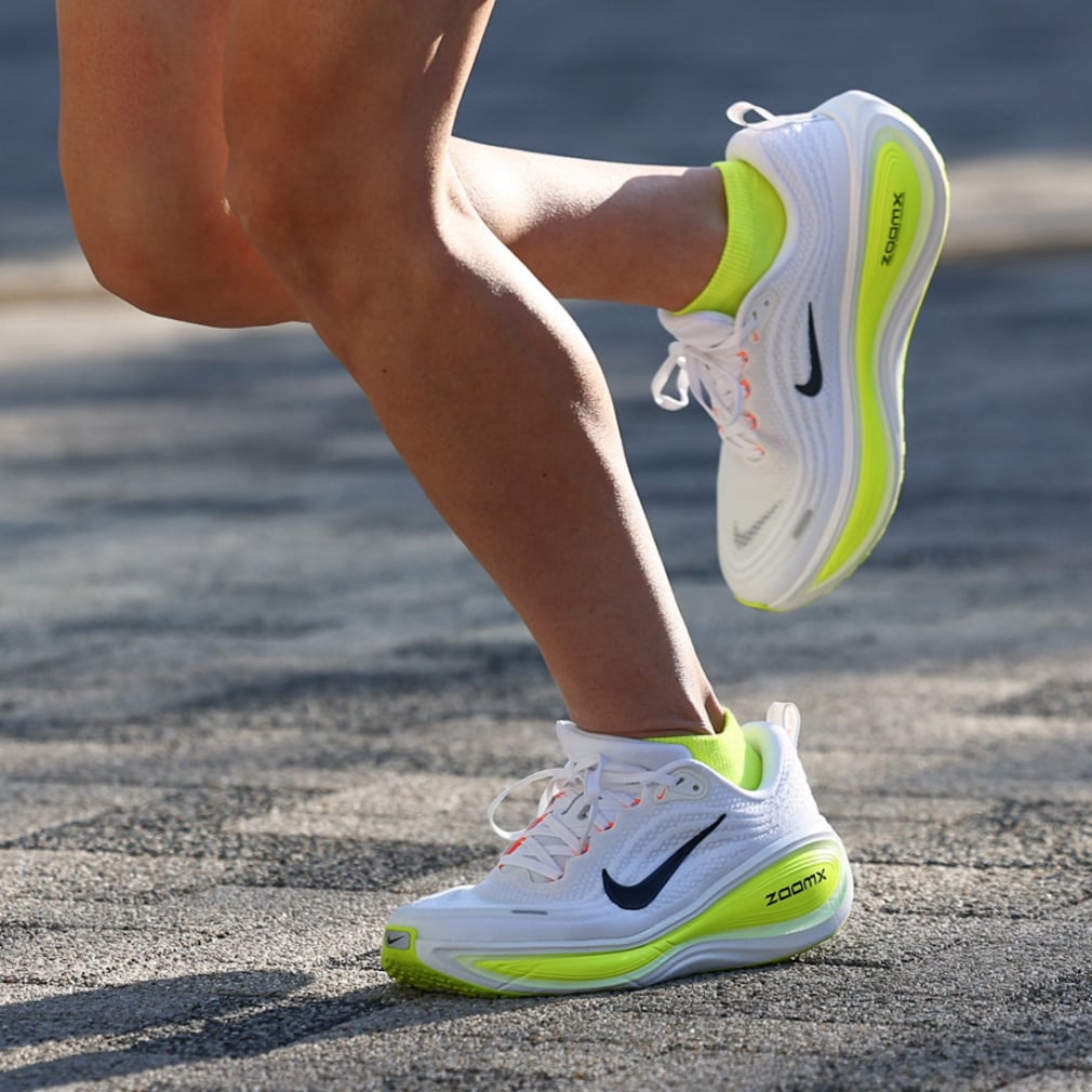 ナイキ スポーツデポ・アルペン限定カラー VOMERO PLUS ズーム ボメロ