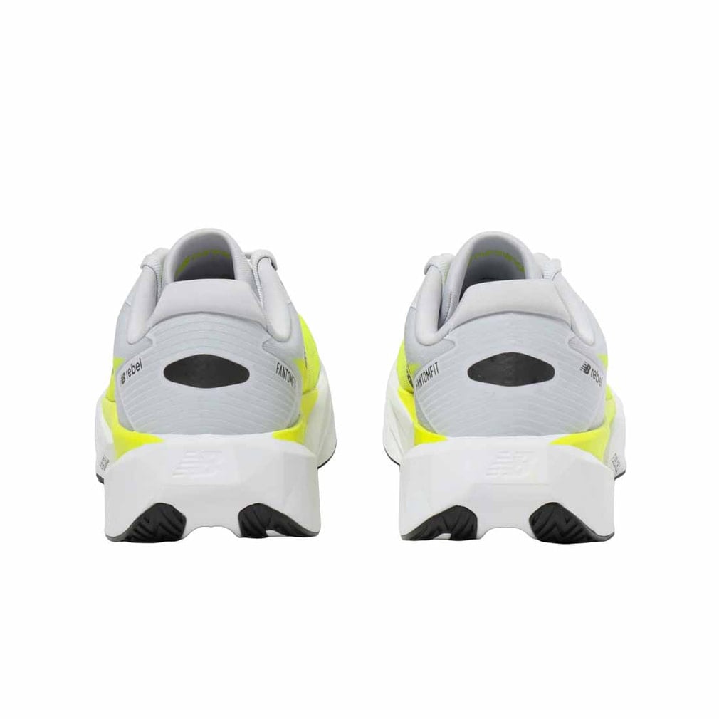 ニューバランス FuelCell Rebel v5 フューエルセル レベル v5 MFCX1V1