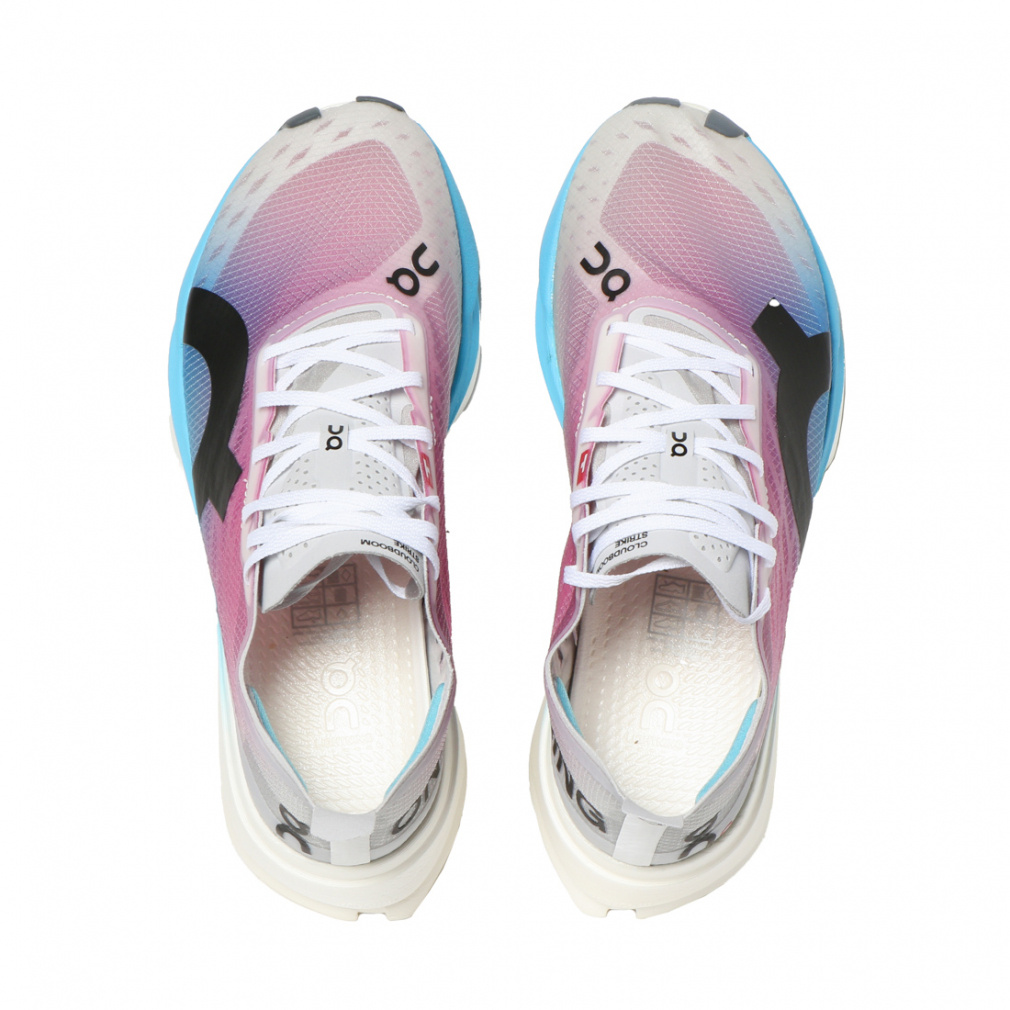 オン Cloudboom Strike クラウドブーム ストライク WE30473195