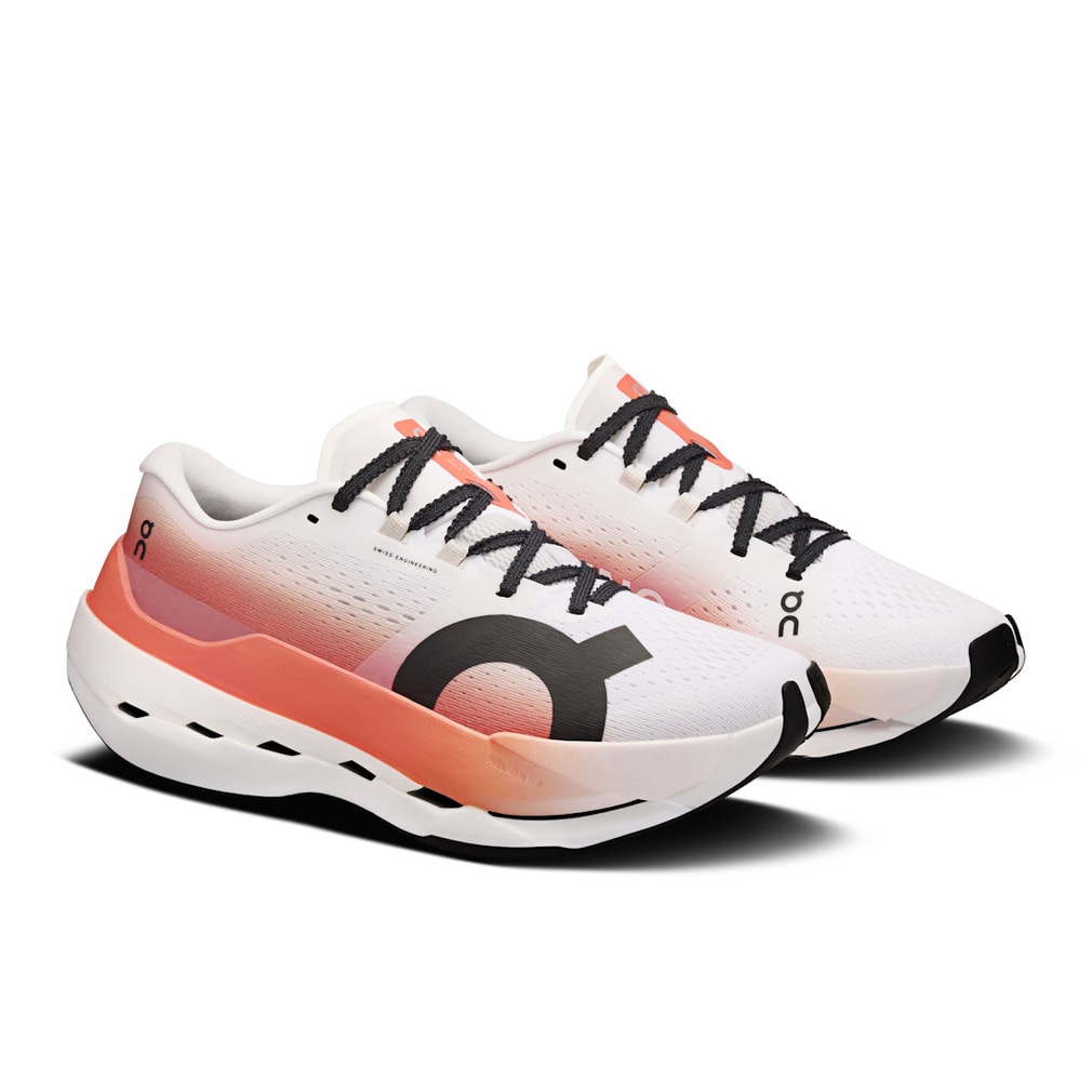 一度のみ走行　On Cloudboom MAXランニングシューズ ホワイト/ オン Cloudboom Max クラウドブーム マックス WF30184855 レディス