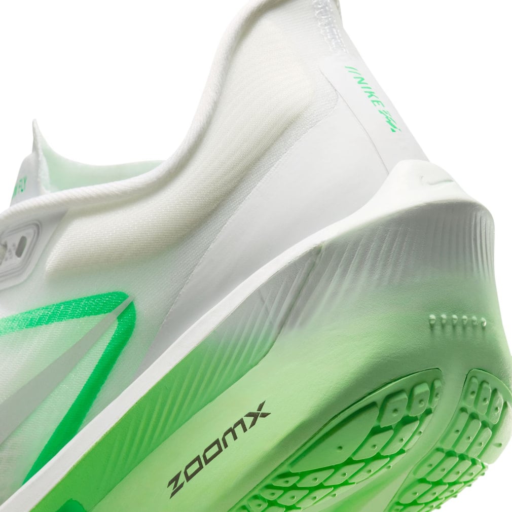 ナイキ ZOOM FLY 6 ズーム フライ 6 FN8455-107 レディス 陸上