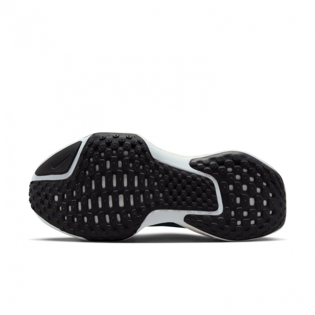 新品 箱付　NIKE　ナイキ インヴィンシブル3 ウィメンズ　24.5 ズームX 新品 箱付 NIKE ナイキ インヴィンシブル3 ウィメンズ 23.5