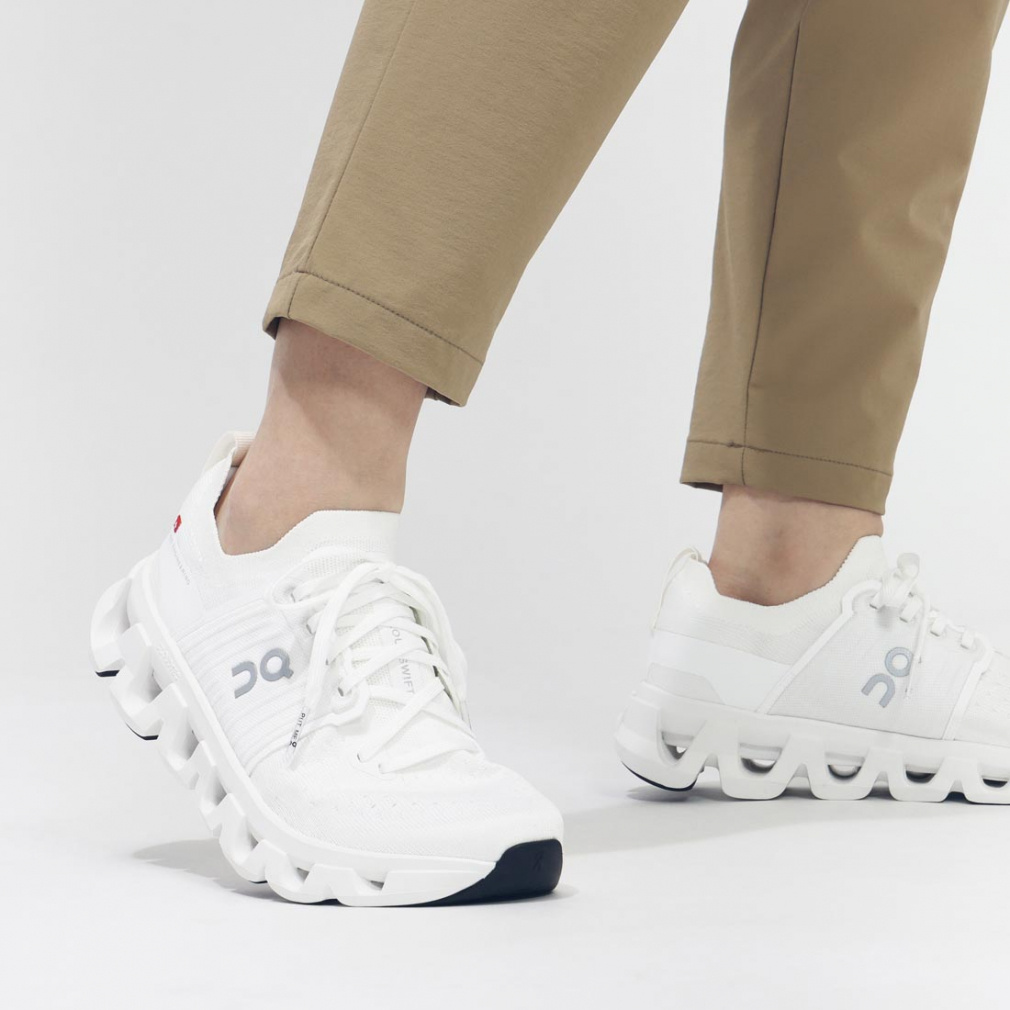 オン Cloudswift 4 クラウドスイフト 4 WF10111200 レディス 陸上