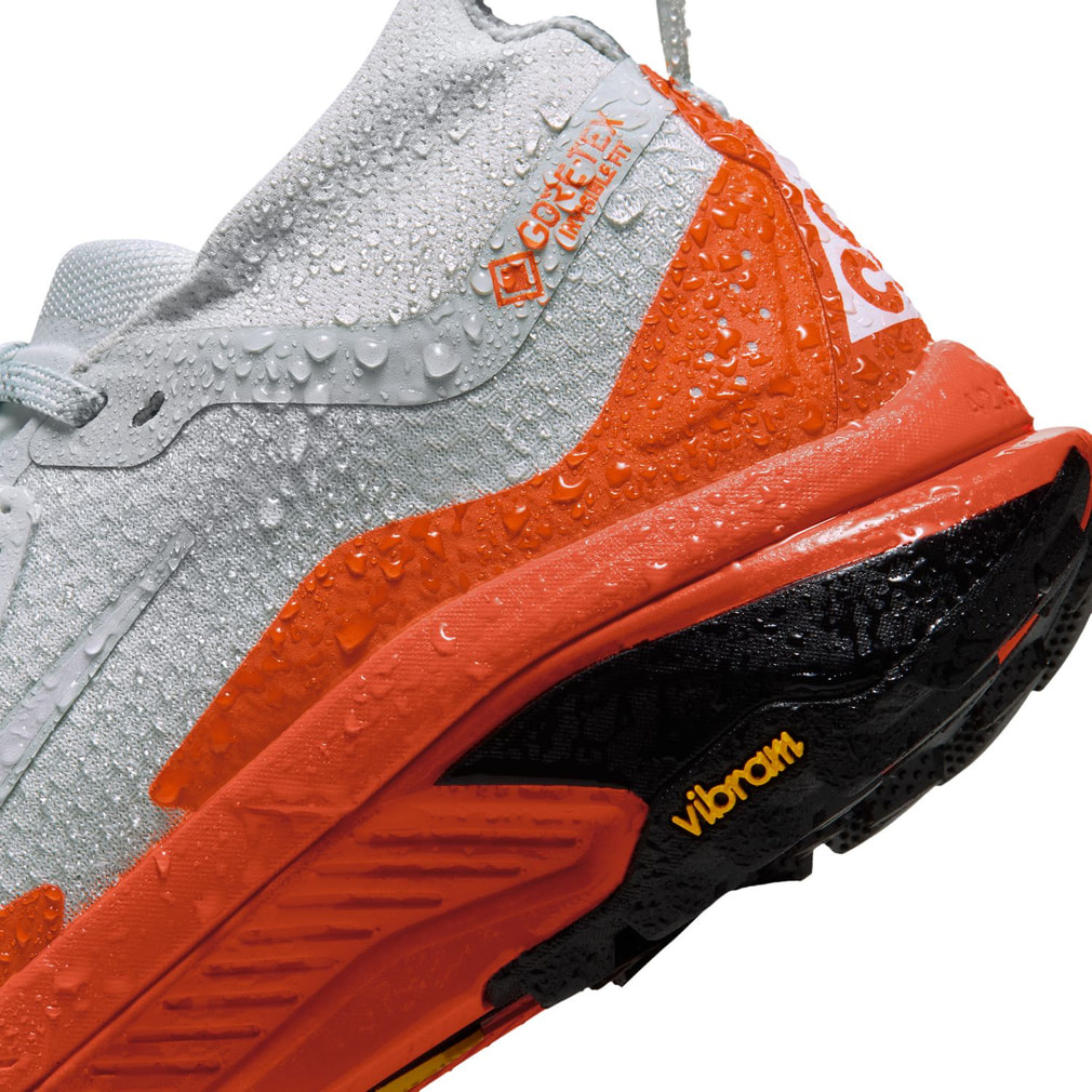 ナイキ ACG ゼガマ トレイル GORE-TEX IO7933-002 レディス 陸上