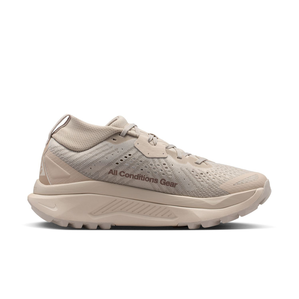 ナイキ ACG ゼガマ トレイル HV8115-200 レディス レディース