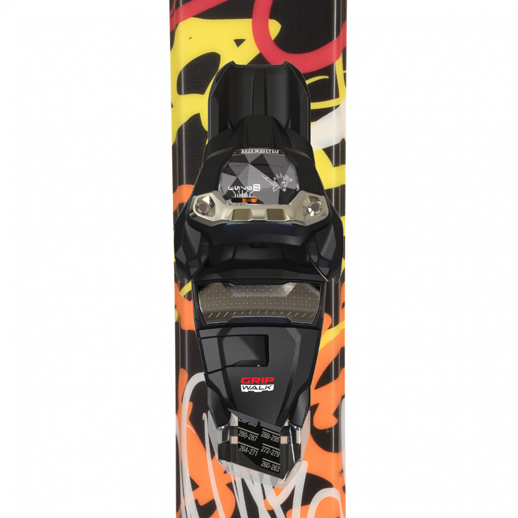 フォルクル リボルト 81_REVOLT 81 DEMO FDT + SQUIRE 11 TCX D