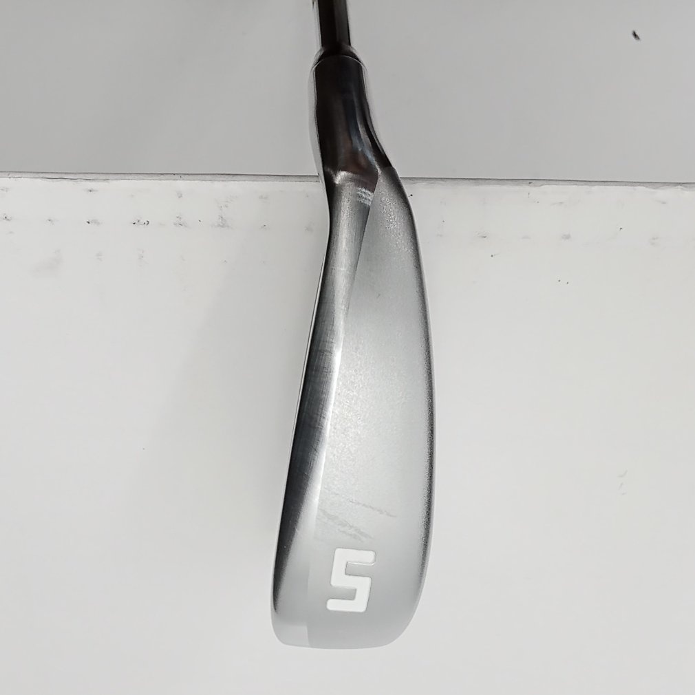 ONOFF AKA (2024) 単品I その他スチール｜Alpen Online 公式オンライン