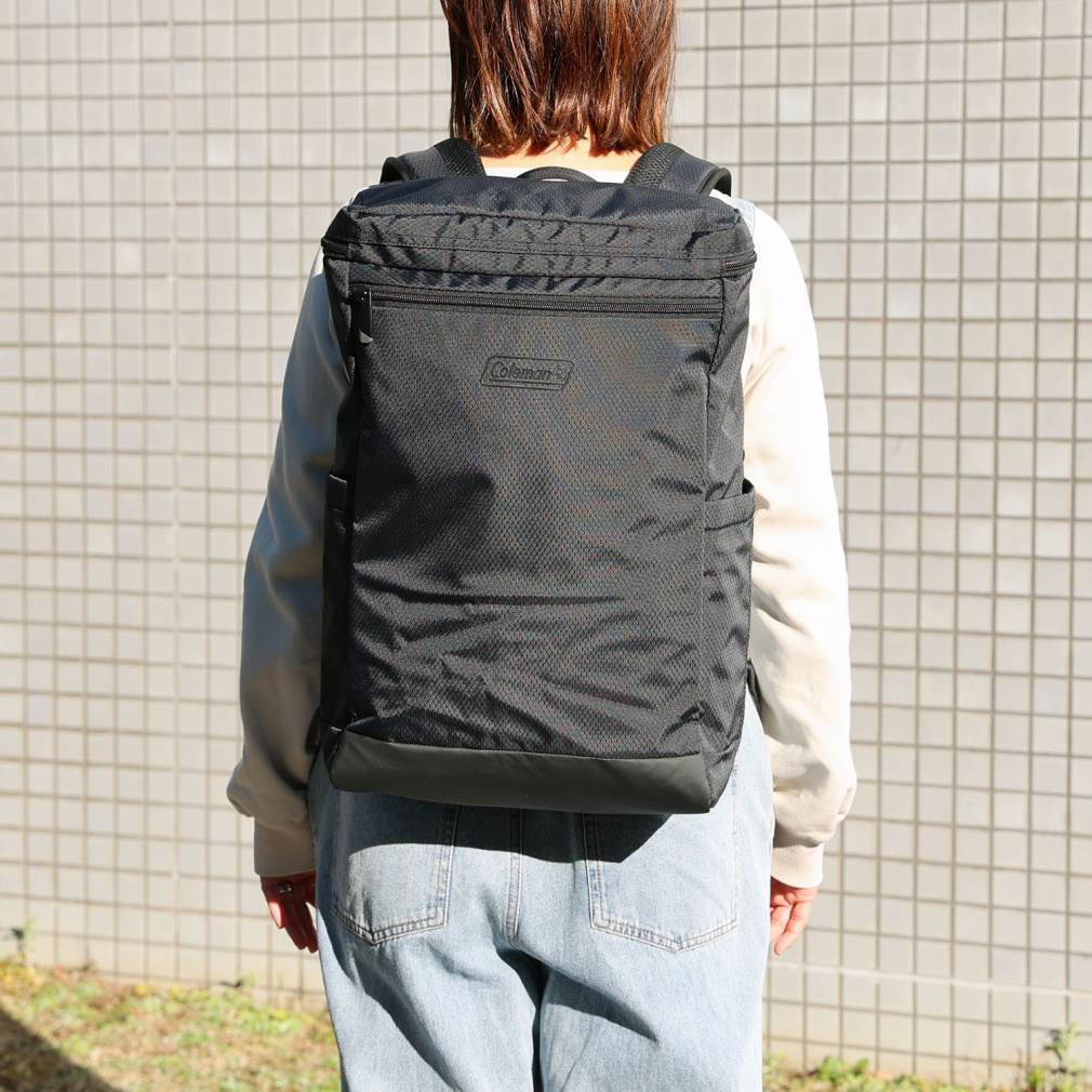 コールマン コールマン アウトビズタウンボックス 27L ブラック 2185767 バック