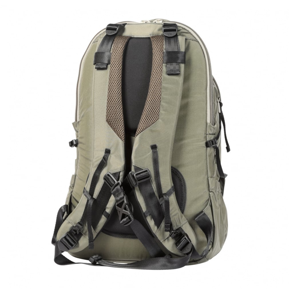エフシーイー ROBIC DAYTRIP BP 31L SAGE OLIVE FRN30241B