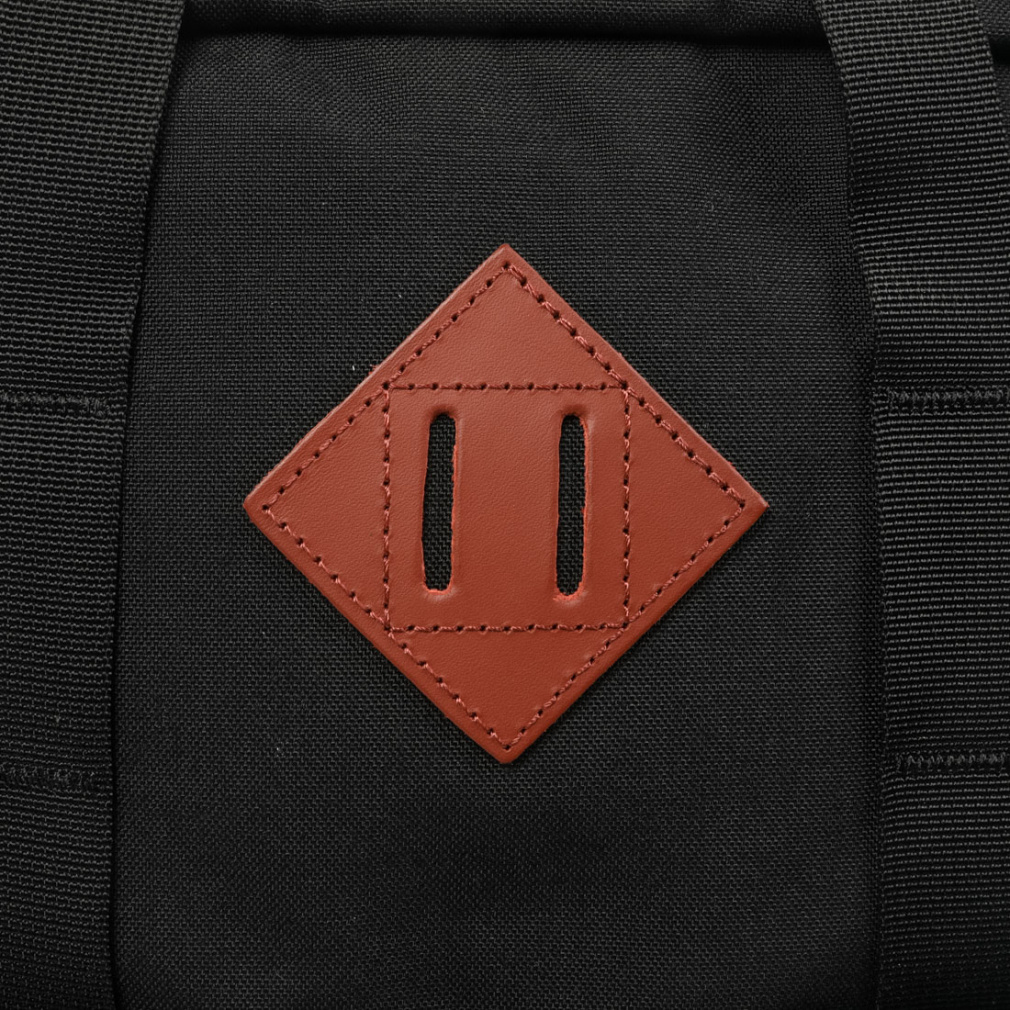 ケルティ HANDLE TABLELAND 20L Black 3259263424 トレッキング バック