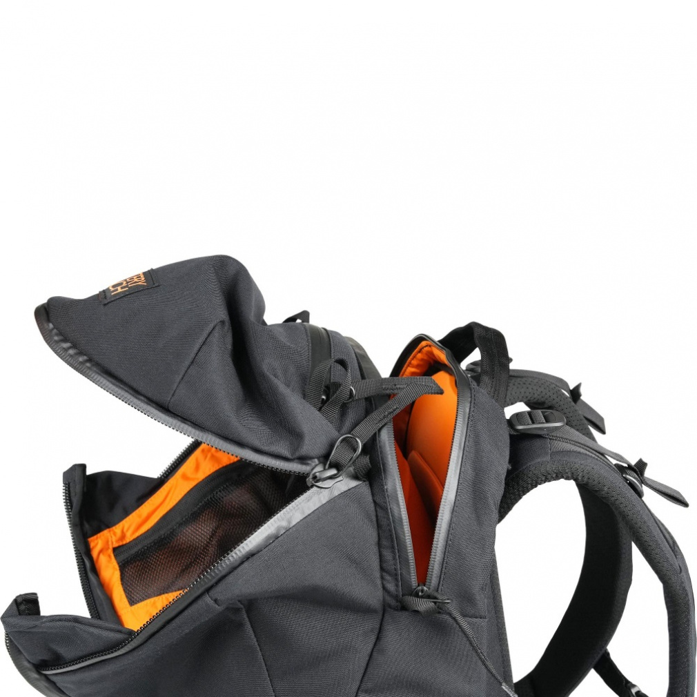 ミステリーランチ CATALYST 26 26L Black 1976157100 トレッキング