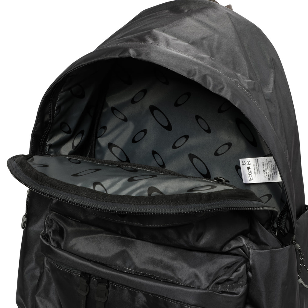 オークリー FGL BACKPACK L 10.0 25L ブラック FOS902373 01N