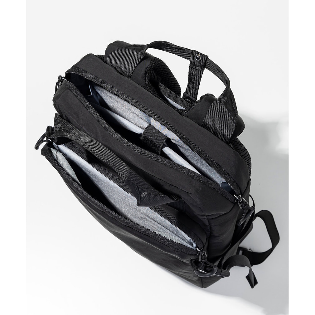 フェニックス PH NOMAD 18L ブラック POM26BA14 9900 トレッキング
