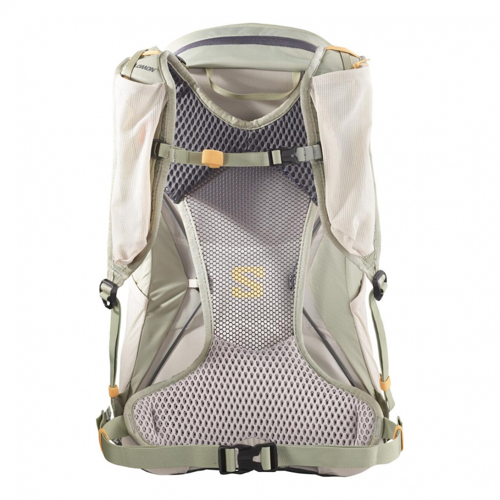 サロモン AEROTREK 18 WOMEN M/L 18L SEAGRASS/SV CLOUD/Nine Iron