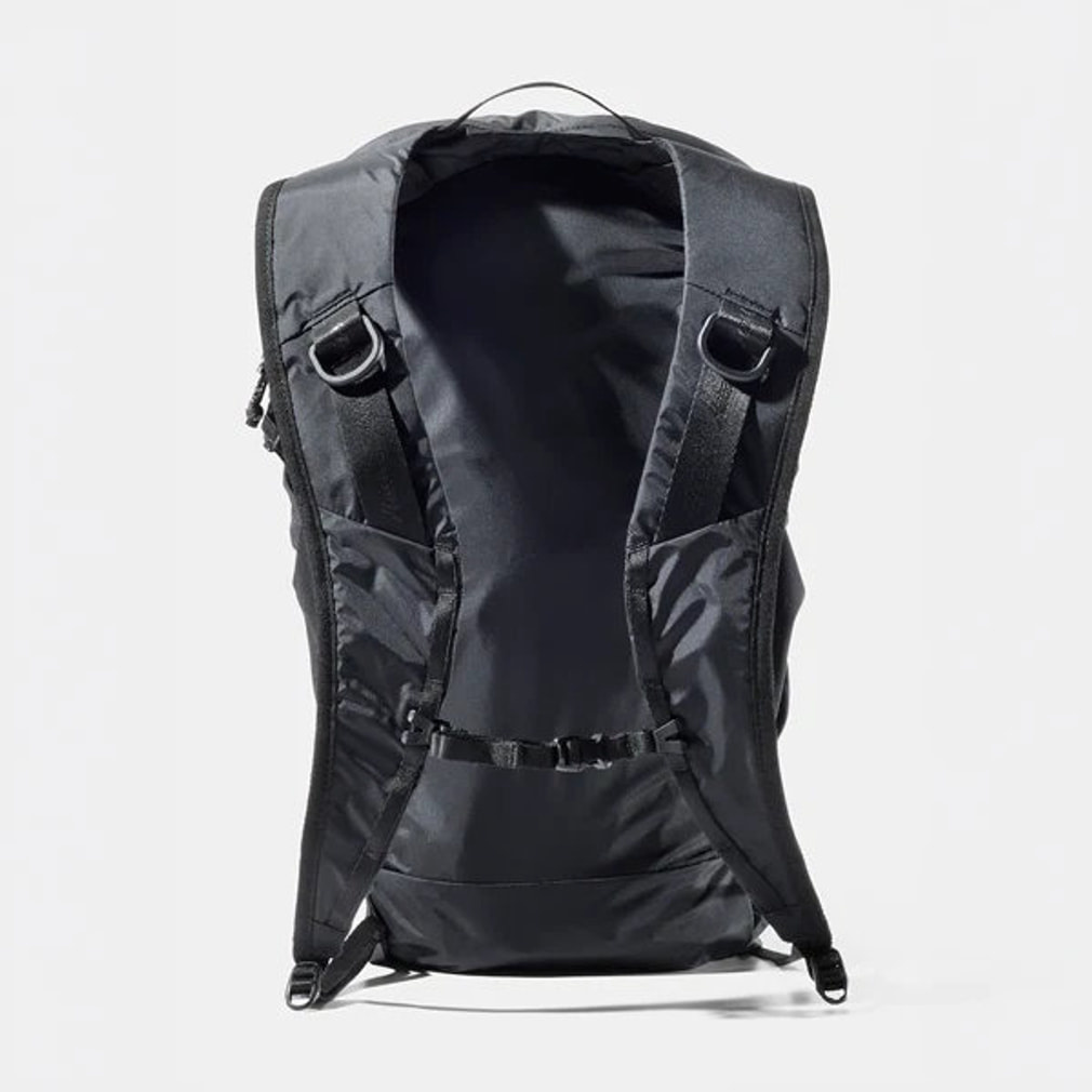 マタドール 18L Packable Backpack Black 20370087 トレッキング