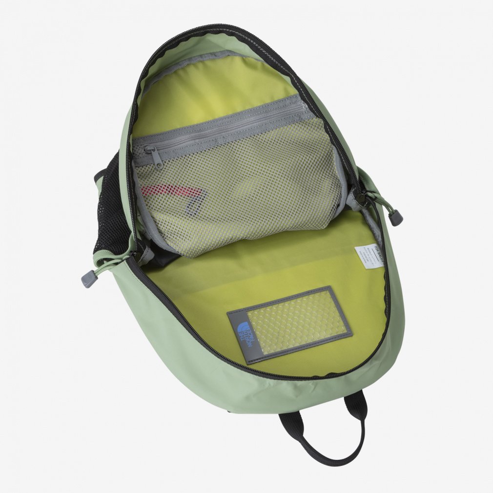 ザ・ノース・フェイス K SMALL DAY 15L ミスルト NMJ72360 MI ジュニア