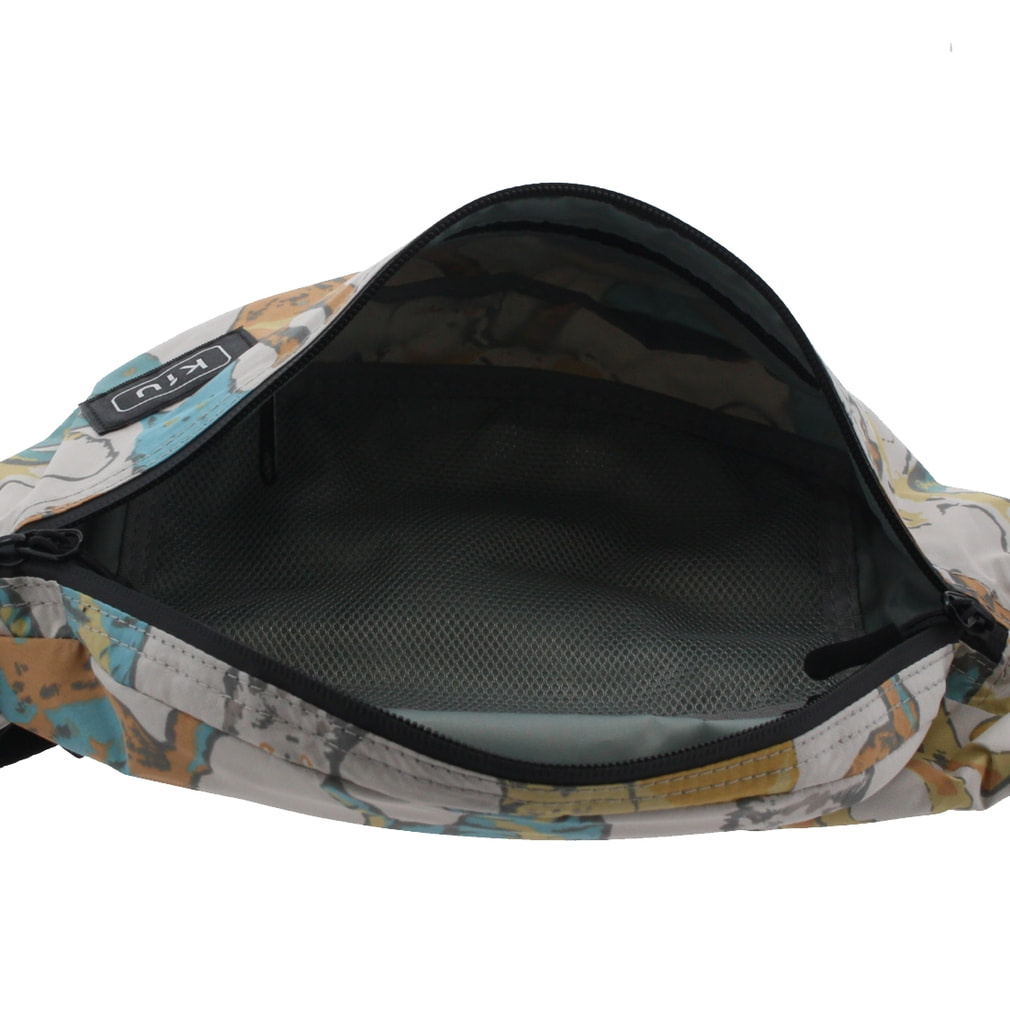 キウ WATERPROOF BODY BAG K84-641 トレッキング ウエストバッグ