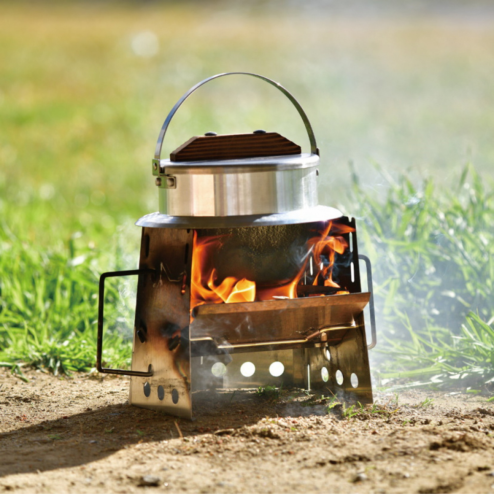 ユニフレーム 薪グリルsolo 682999 キャンプ 焚き火台 UNIFLAME｜Alpen