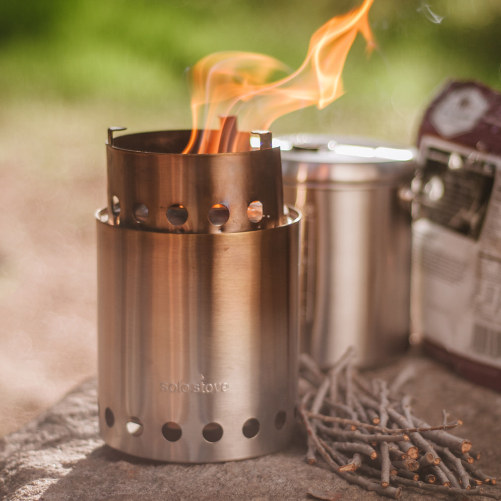ソロストーブ タイタン SST キャンプ 焚き火台 SOLO STOVE｜Alpen
