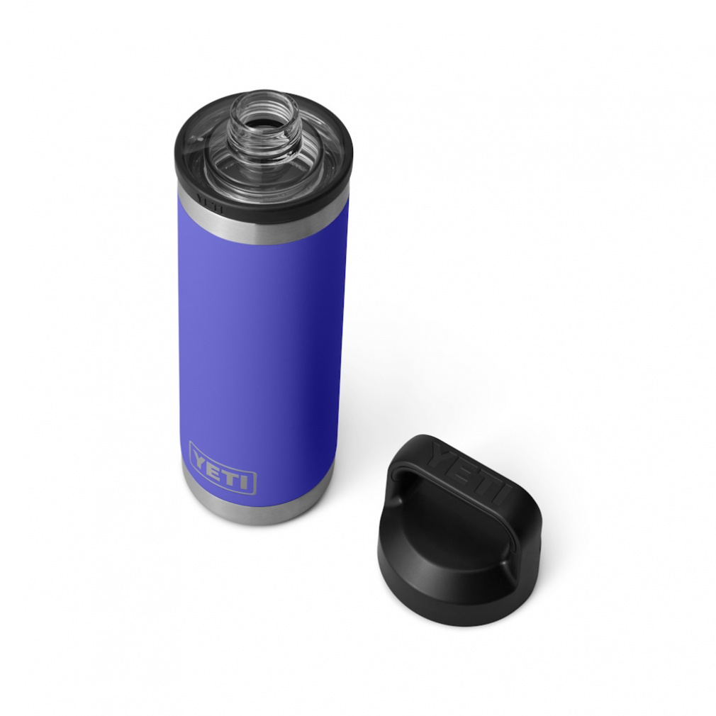 【正規品】 YETI MINIMUG ネイビー 18 oz WATER BOTTLE WITH CHUG CAP｜Alpen Online