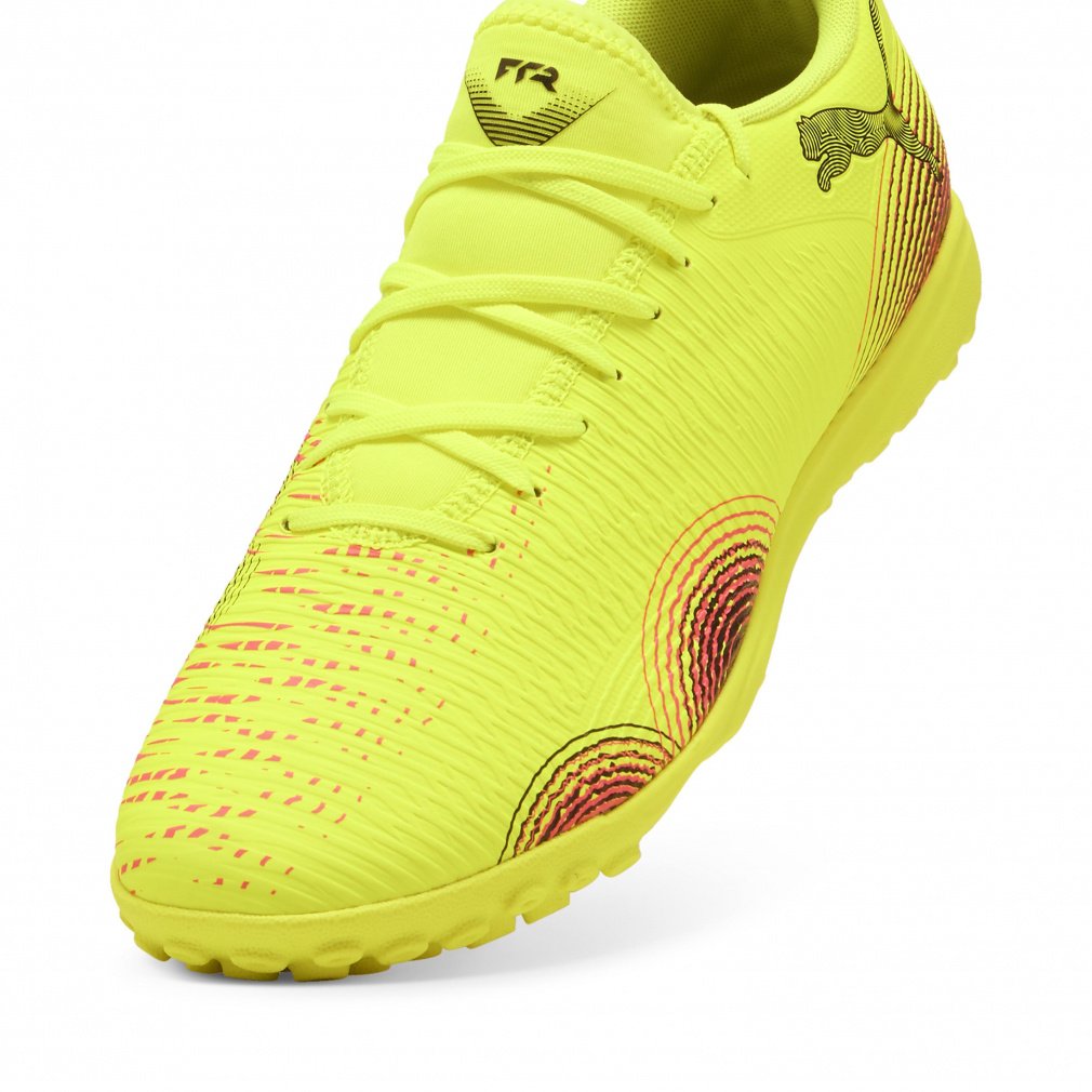 プーマ FUTURE 8 PLAY フューチャー 8 プレイ TT 108378 サッカー