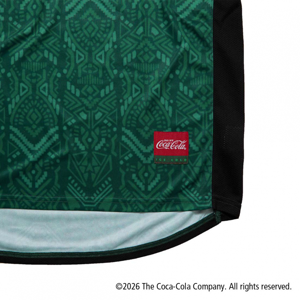 スポーツトイ・アクショントイ TEAM HIGH PERFORMANCE & Coca-Cola コカ・コーラ サッカー/フットサル 半袖シャツ プラクティスシャツ CC