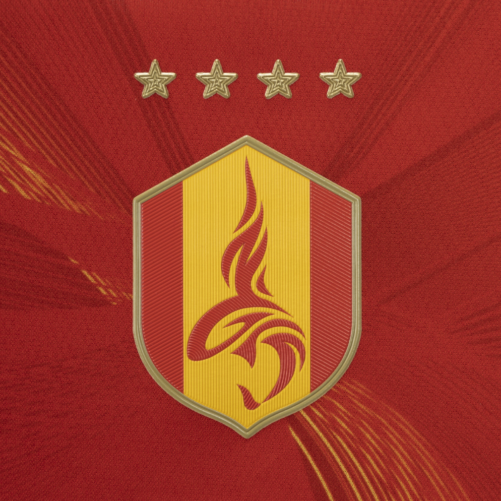 美品 MIZUNO 名古屋グランパスエイト Track Jacket 赤 150 名古屋グランパス上下ウインドブレイカーXO ミズノ 1993年 名古屋