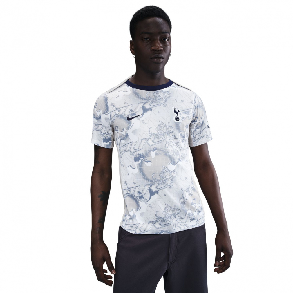 【美品】サッカー トッテナム(スパーズ) スウェットシャツ トッテナム・ホットスパー アカデミー プロ ホーム Dri-FIT