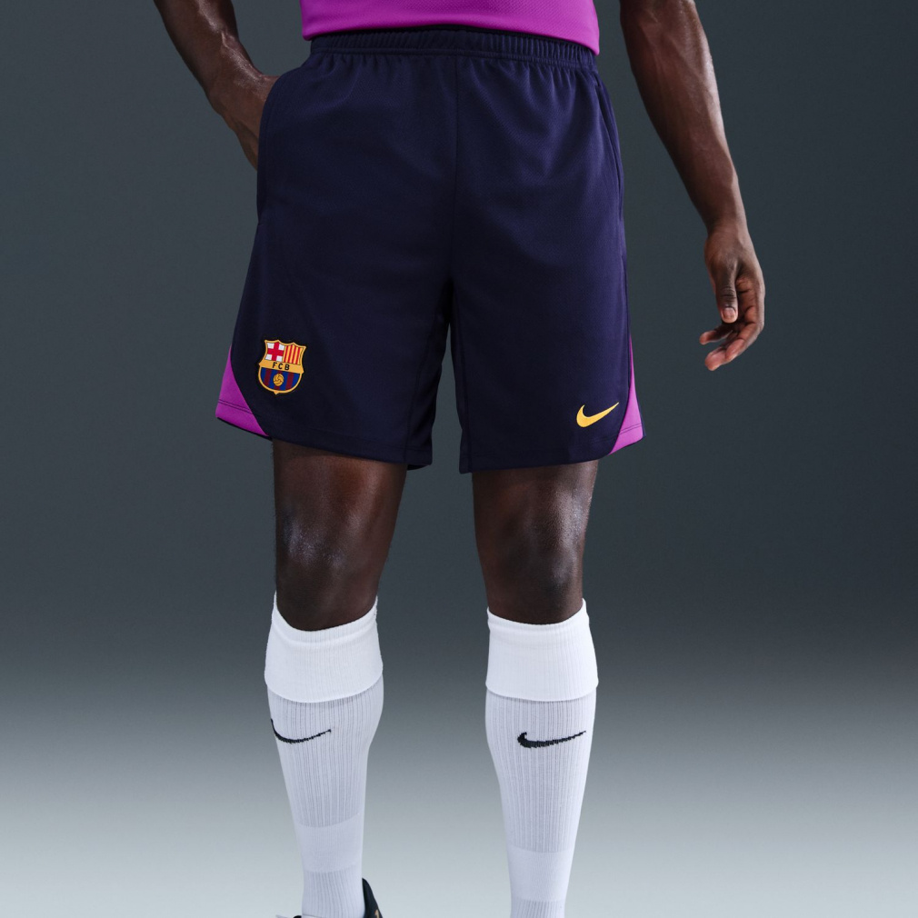 NIKE バルセロナ　トレーニングショーツ　ショートパンツ　新品　サッカー FCバルセロナ ストライク Dri-FIT サッカー ニット ショート
