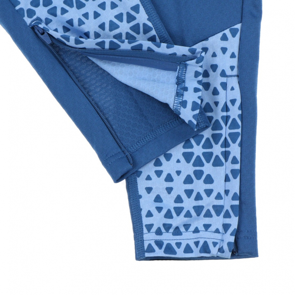 マンチェスターシティ シャツ パンツ上下 L 今シーズンモデル PUMA（プーマ） 25-26 MCFC マンチェスターシティ TR 1/4 ジップトップ