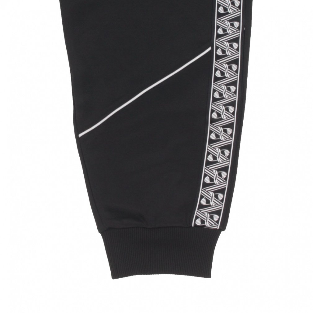 パンマン Mancal Traseiro do Alternador Scania Valmet VW Volvo Zen 3458