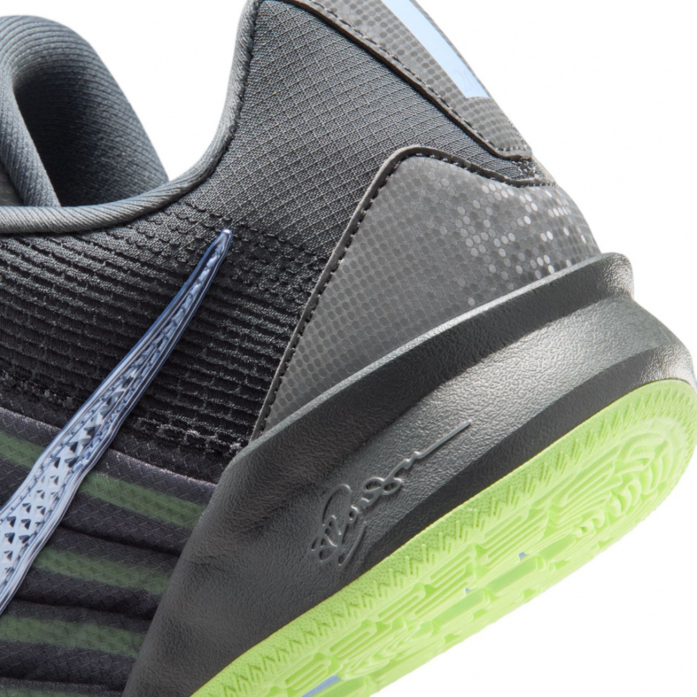 ナイキ Sabrina 3 EP サブリナ 3 EP HF2882-002 サブリナ・イオネスク