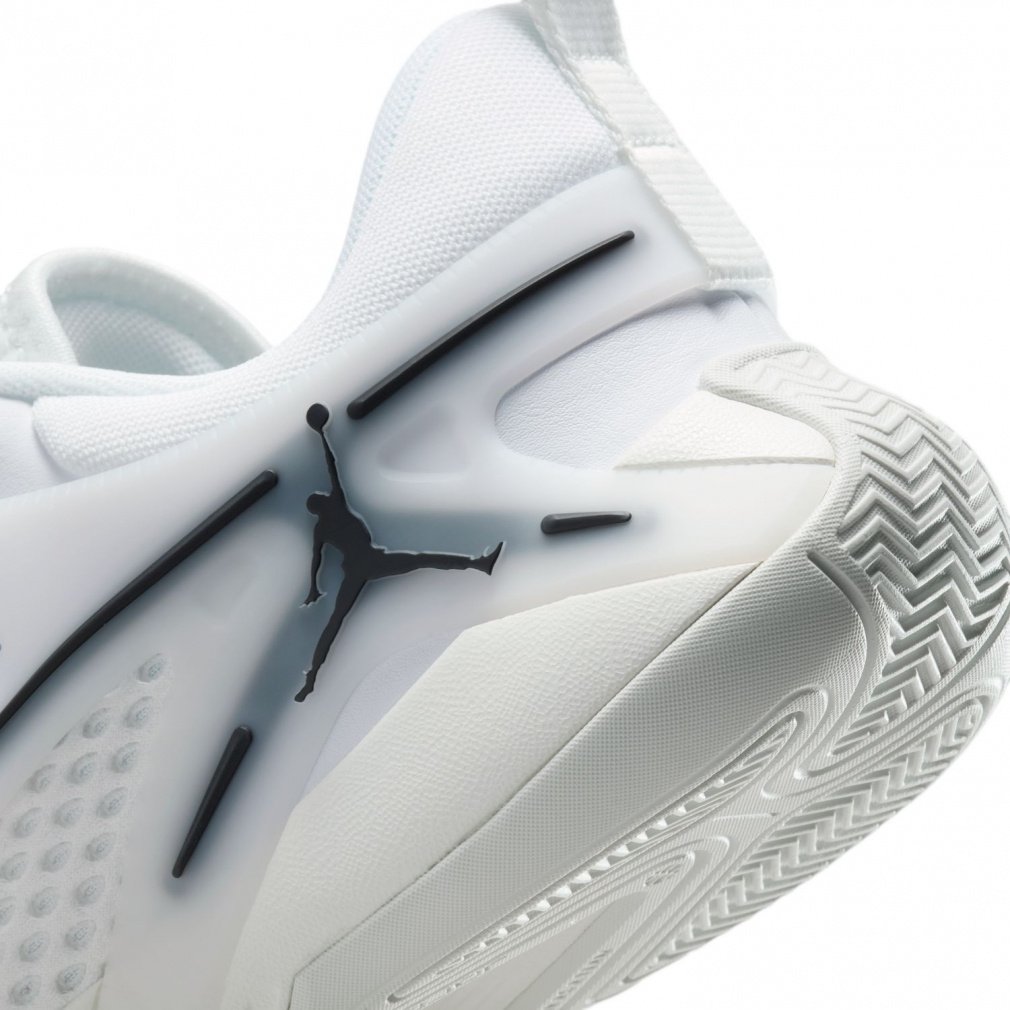 Jordan バスケットシューズ ホワイト シルバー Jordan バスケットシューズ ホワイト シルバー テイタム