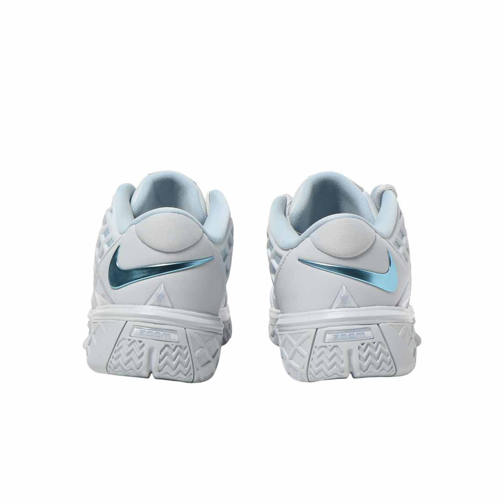 ナイキ KOBE III LOW PROTRO コービー3 ロー プロトロ IV7127-001