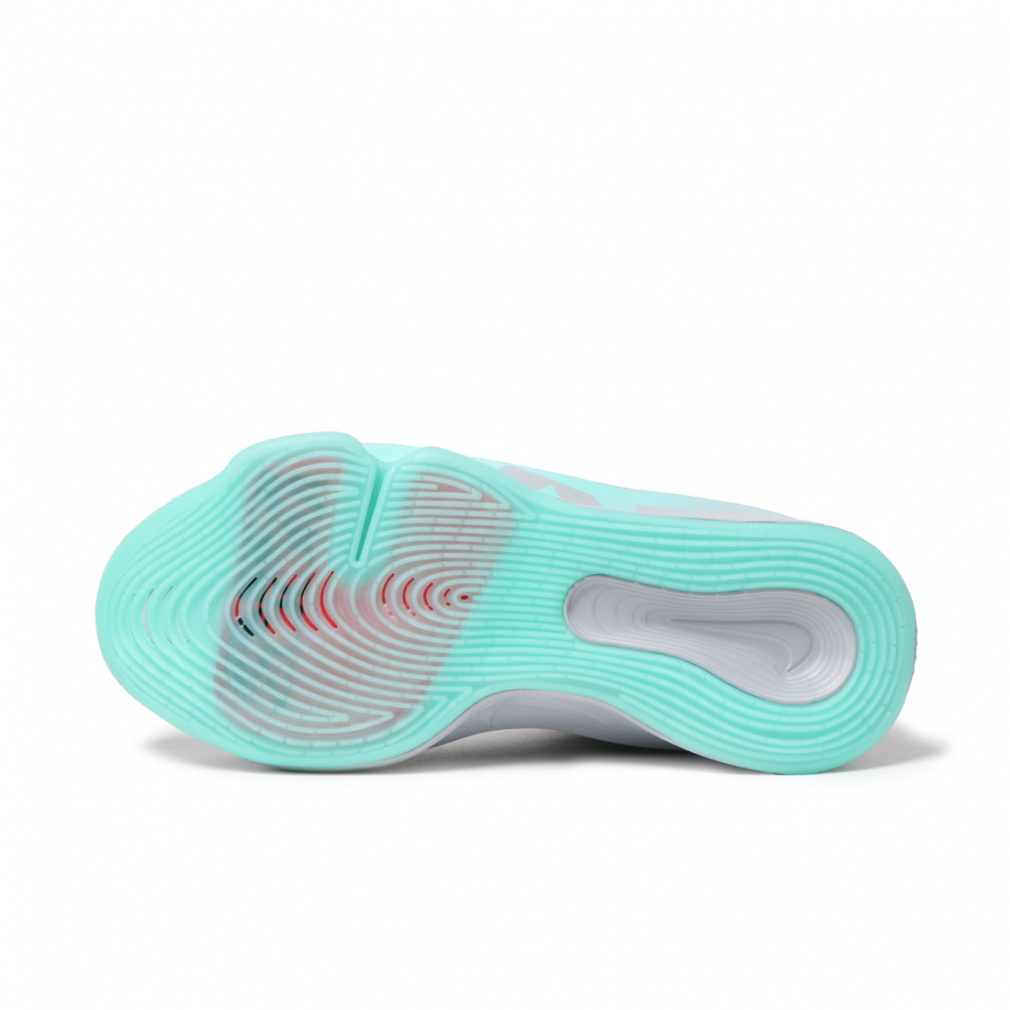 【1週間限定特別価格】NIKE GTハッスル3 2個セット 31cm（箱別物） 1週間限定価格】NIKE GTハッスル3 2個セット 31cm 箱別物 別売可