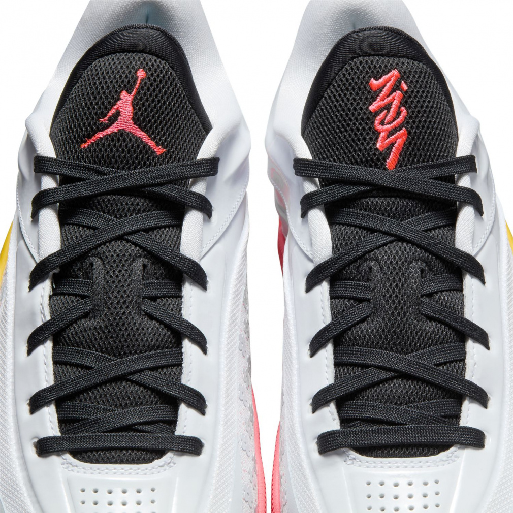 ジョーダン ZION 4 PF ザイオン 4 PF FD0591-101 ザイオン・ウィリアム