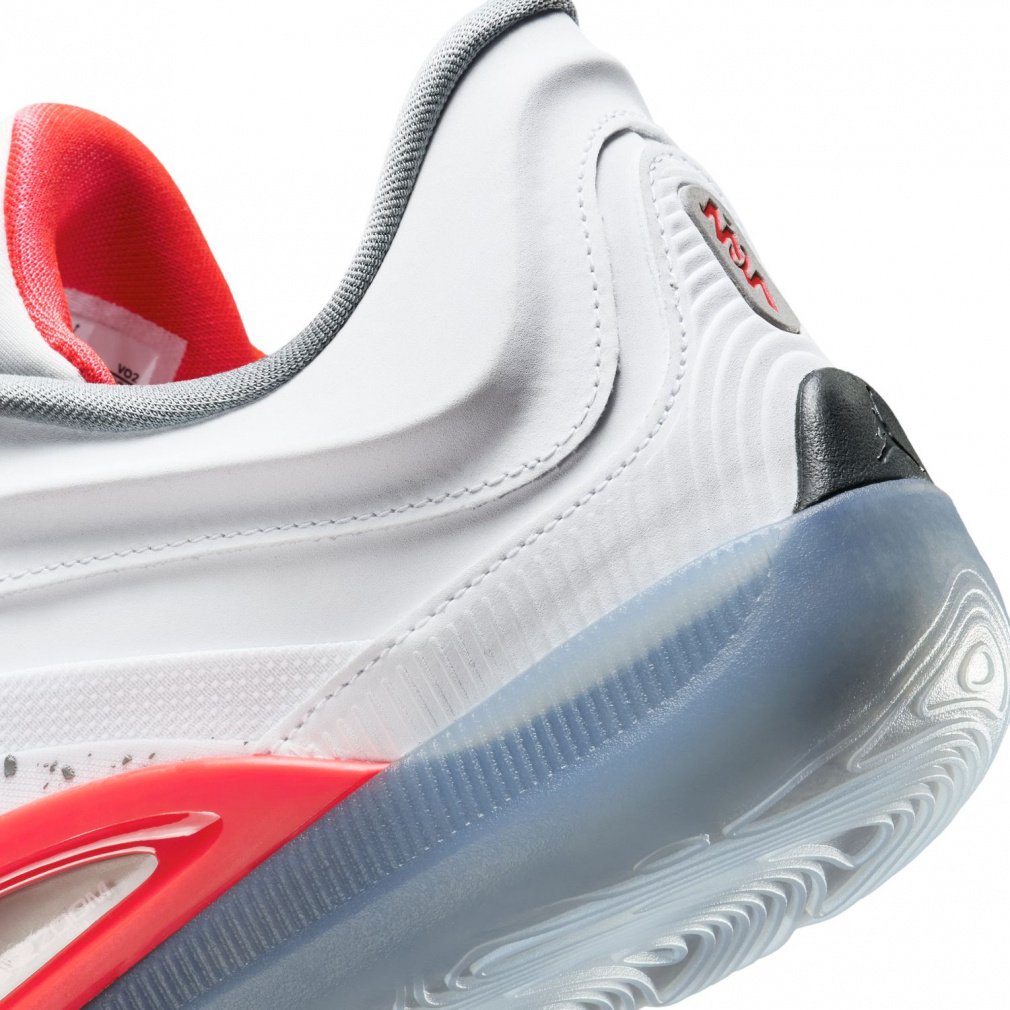 ジョーダン ZION 4 PF ザイオン 4 PF FD0591-103 メンズ レディス