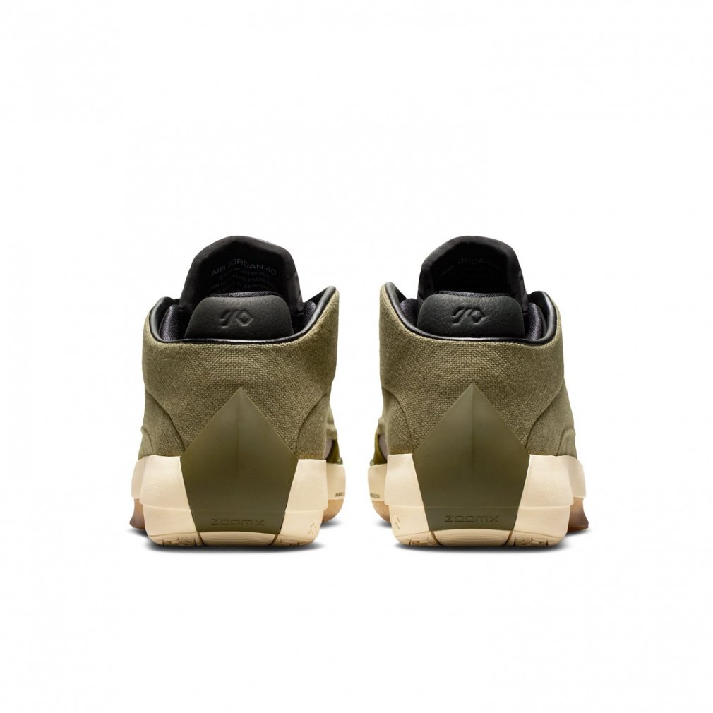 新品　エアジョーダン40ＰＦ　27.5 Jordan 40 PF 'The Classic' - Air Jordan - HM9932 100 - white/black