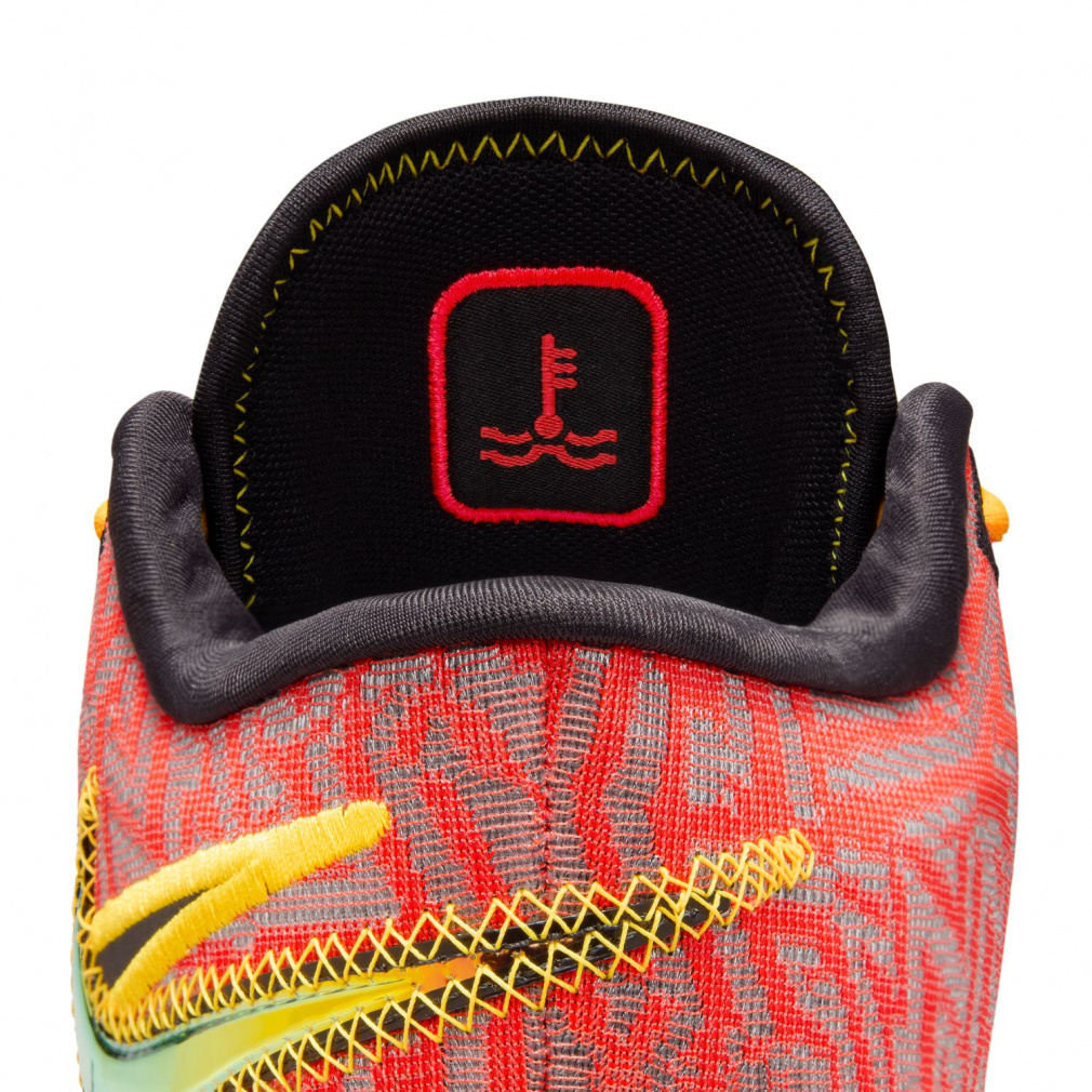 ナイキ LeBron NXXT Genisus EP レブロン NXXT GEN Genisus EP HF0711