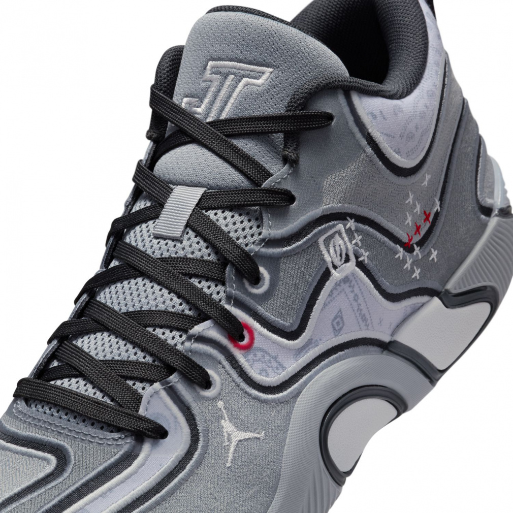 ジョーダン TATUM 3 PF テイタム 3 PF HV5911-002 ジェイソン