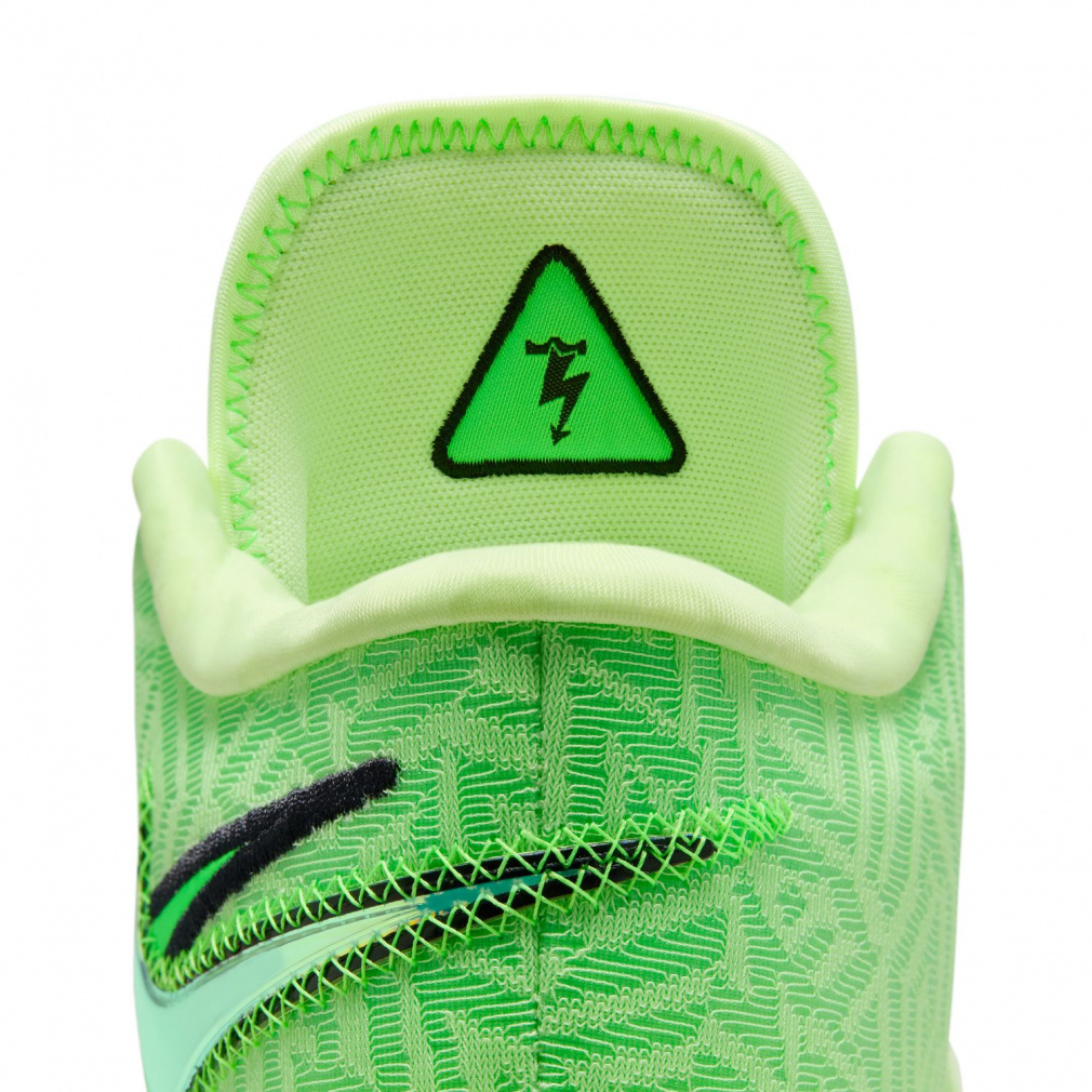 ナイキ LeBron NXXT GENISUS EP レブロン NXXT ジーニサス EP HF0711