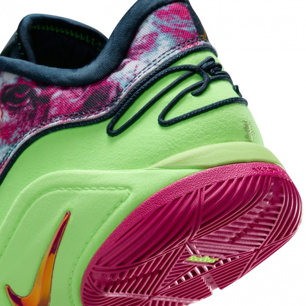 ナイキ LEBRON XXII BW EP レブロン 22 BW EP HV8452-400 レブロン