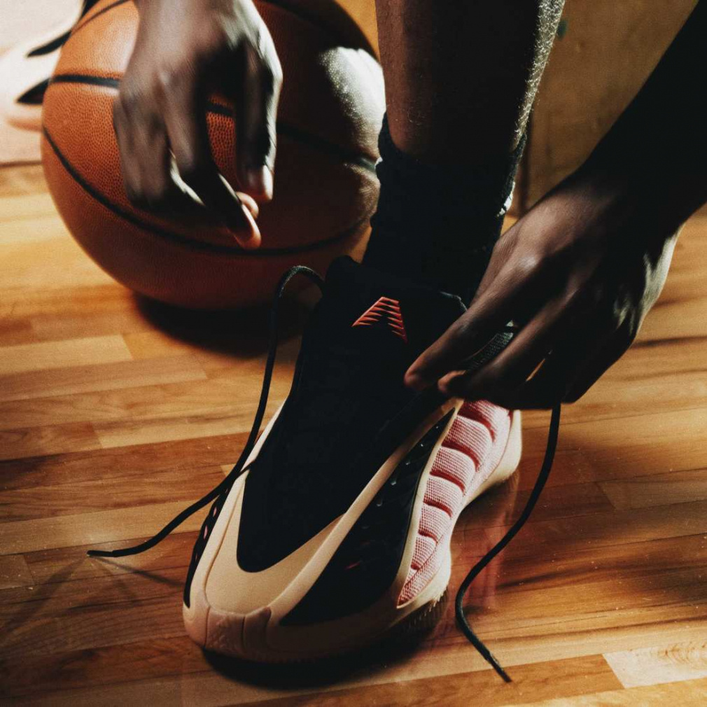 アン② 国内先行予約/11月15日発売予定】 アンソニー エドワーズ 2 コア