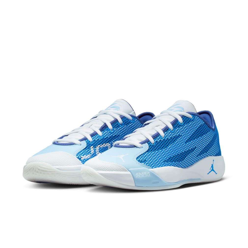 新品Jordan LUKA77ジョーダンルカ　バスケットボールシューズ ジョーダン LUKA 77 PF ルカ.77 PF IF1611-102 メンズ レディス